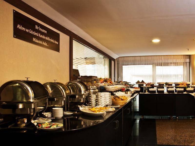 Riva Hotel Taksim Istambul Exterior foto